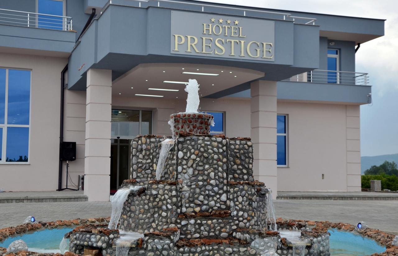 Hotel Prestige Струга Екстер'єр фото