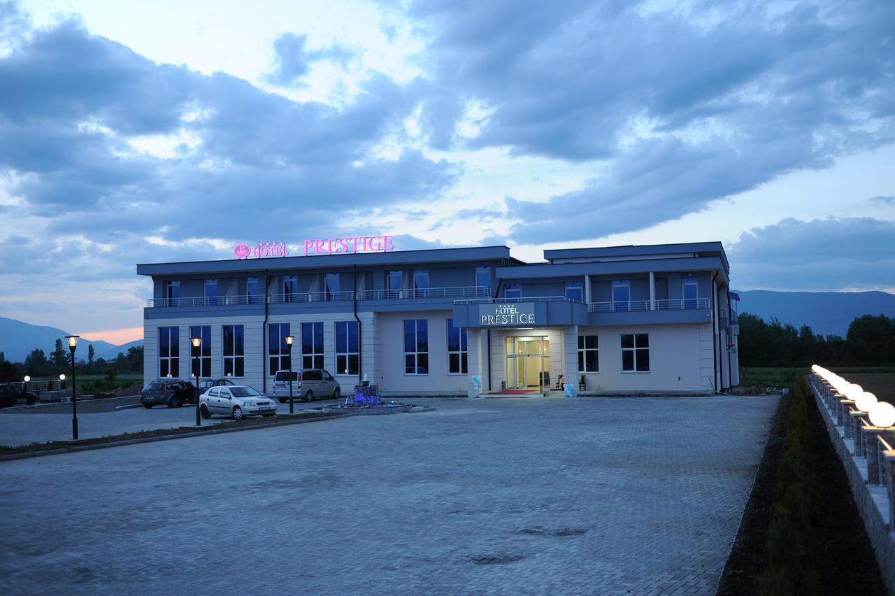 Hotel Prestige Струга Екстер'єр фото