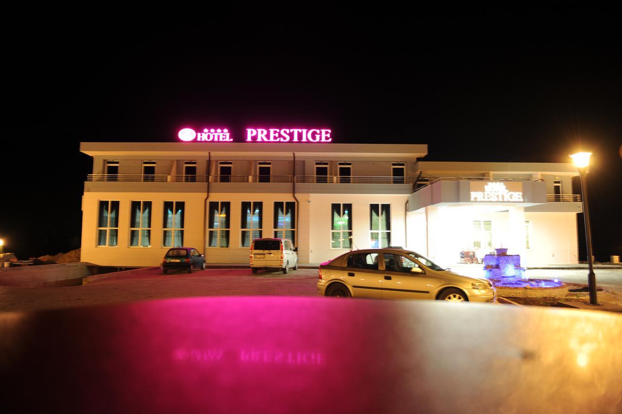Hotel Prestige Струга Екстер'єр фото